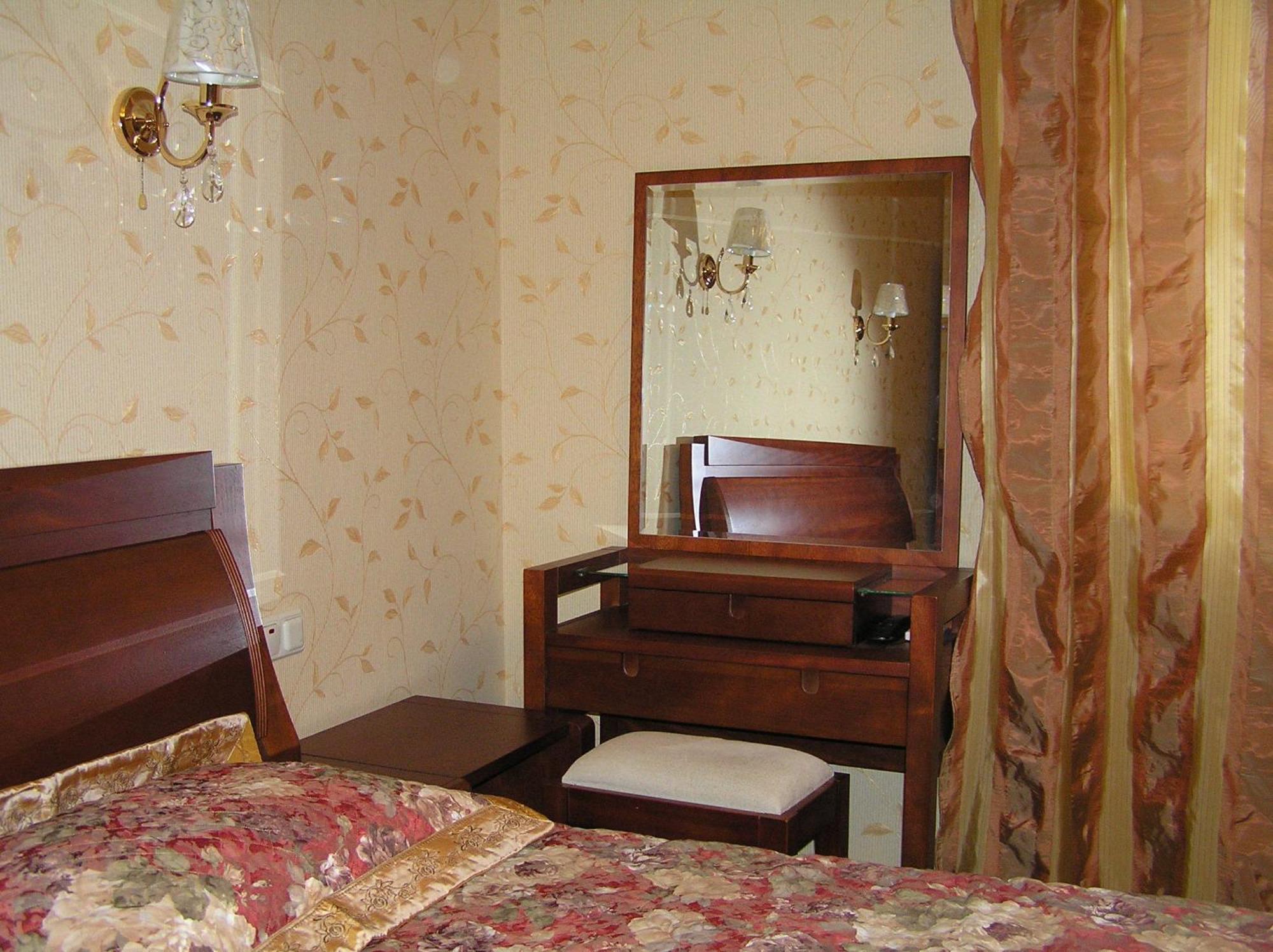 Comfortel Aparthotel Odessa Eksteriør billede